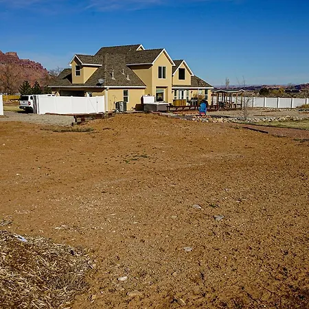 Moab Desert Home, 4 Bedroom Private House, Sleeps 10, Pet Friendly Exterior photo